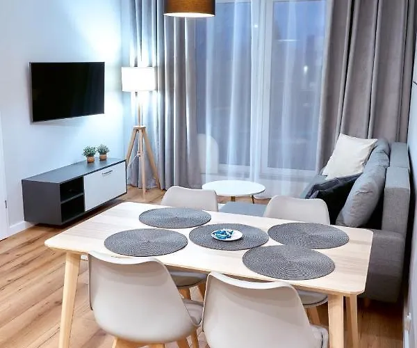 Laguna 13 Z Garazem -spa アパート ポラニツァ・ズドゥルイ