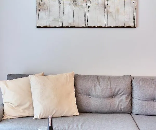 Laguna 13 Z Garazem -spa アパート *